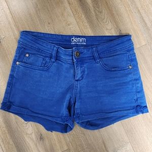 Blue denim shorts size 27